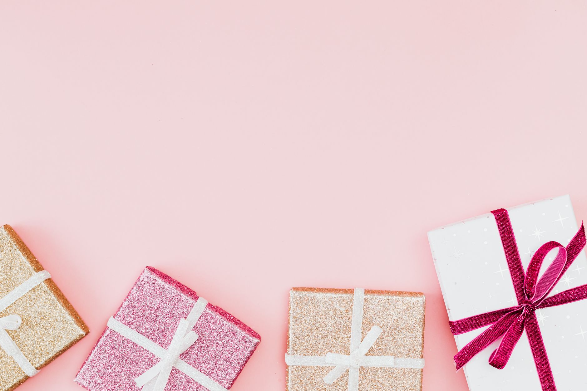 How to Get Legit Free Samples (Without Drowning in Spam)