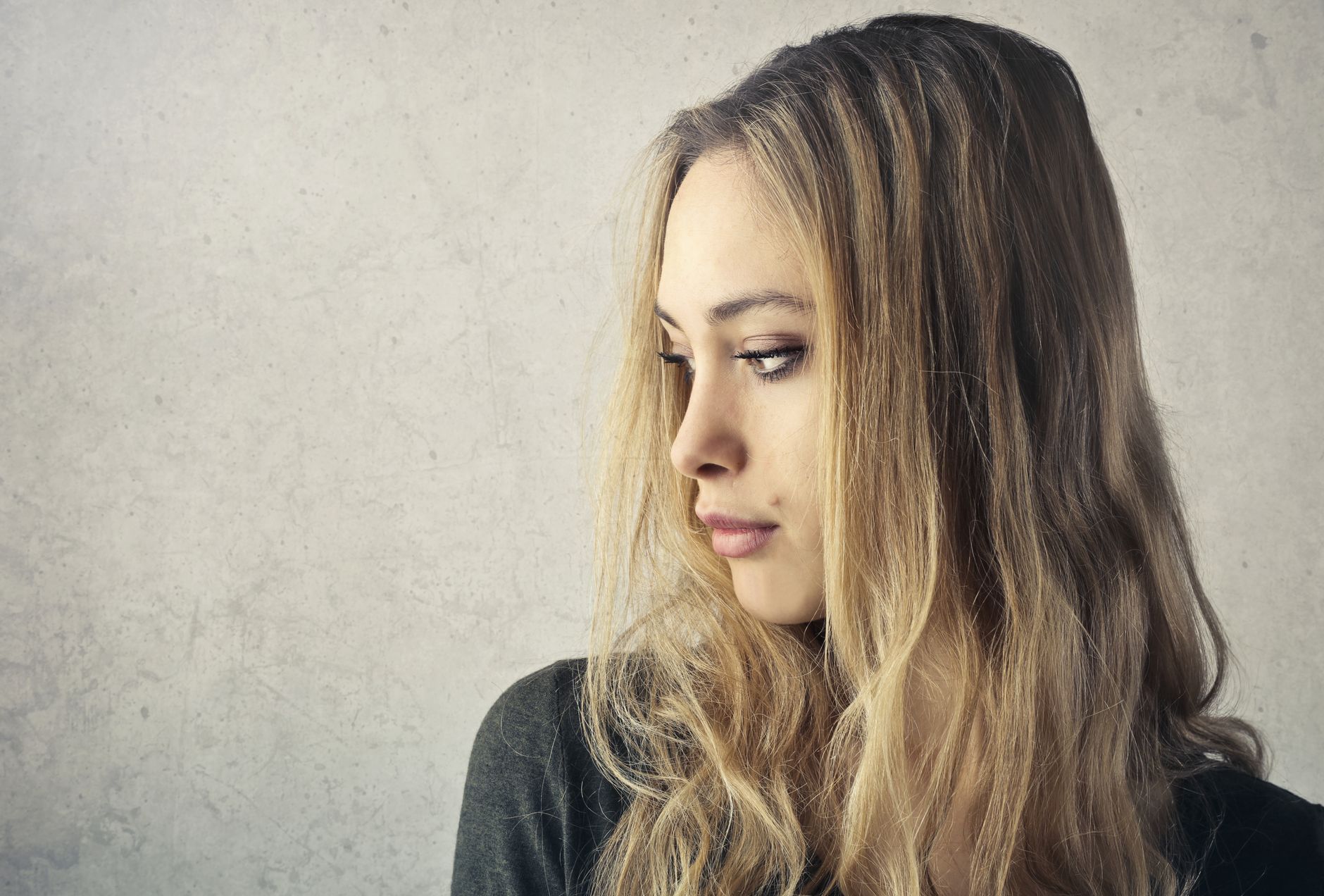 7 Signs a Work-From-Home Job Is a Scam